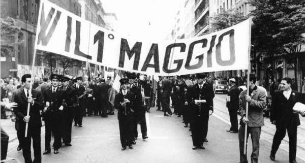 Primo_maggio_manifestazione.jpg