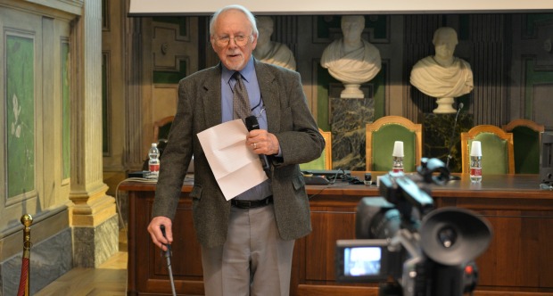 Prof. Weiskrantz