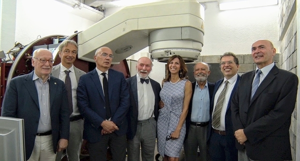 Inaugurazione dell'acceleratore lineare di elettroni