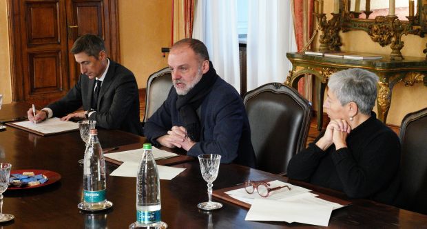 conferenza unito_andreasilvestri_stefanogeuna_giuliacarluccio_un.jpg